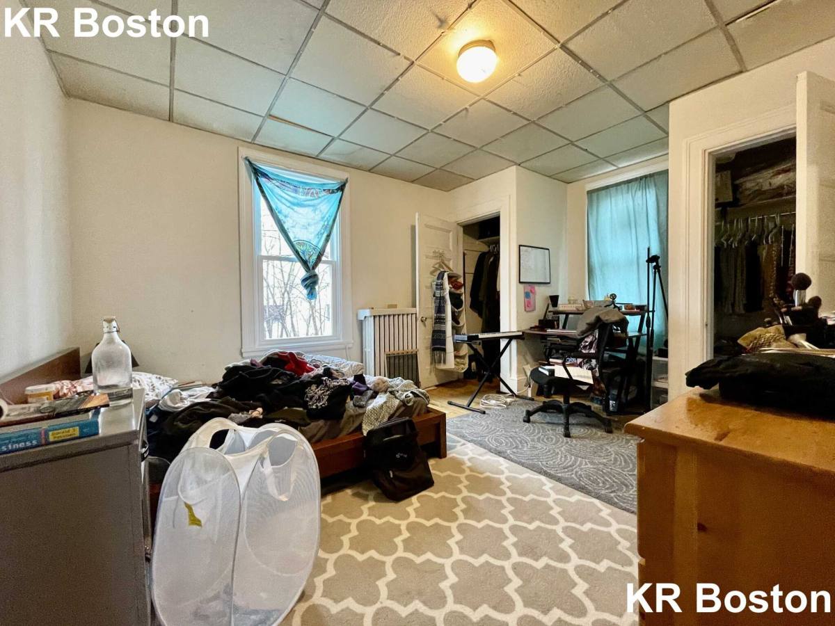 Apartment for rent at 35 Imrie Rd, Allston, MA 02134