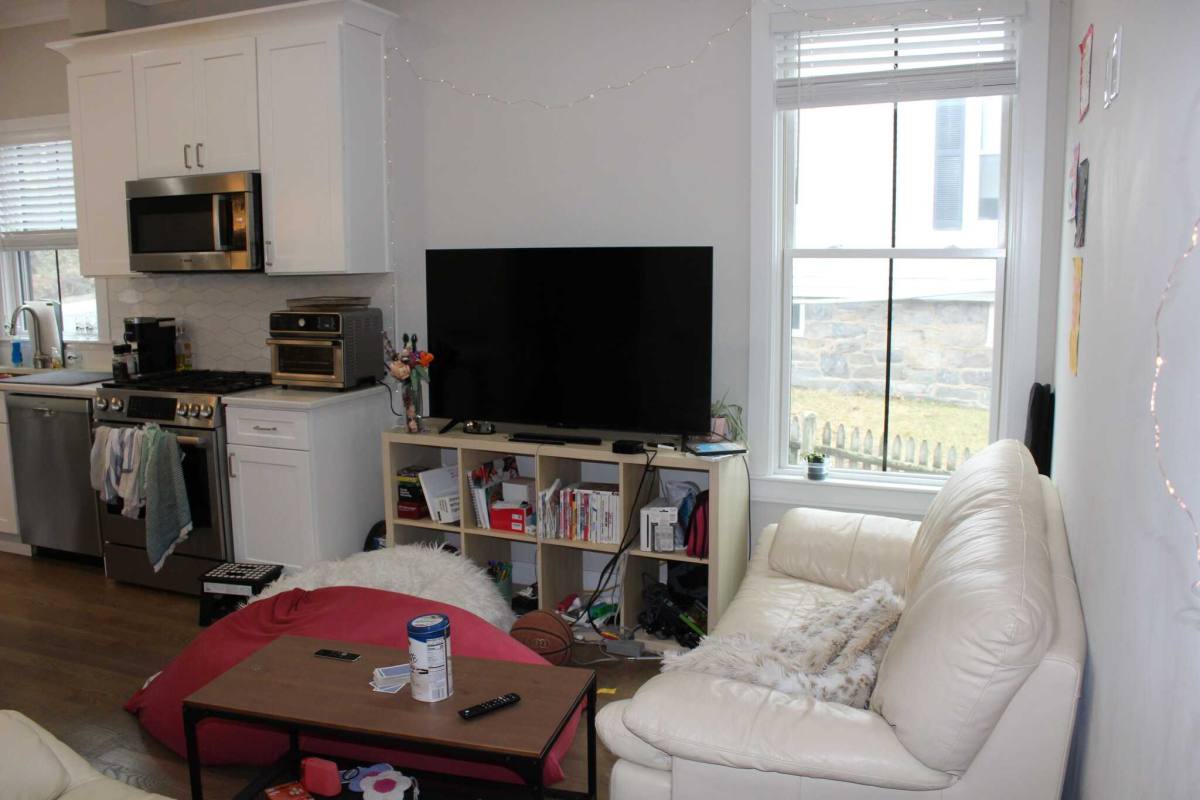 Apartment for rent at 156 Foster St, Brighton, MA 02135
