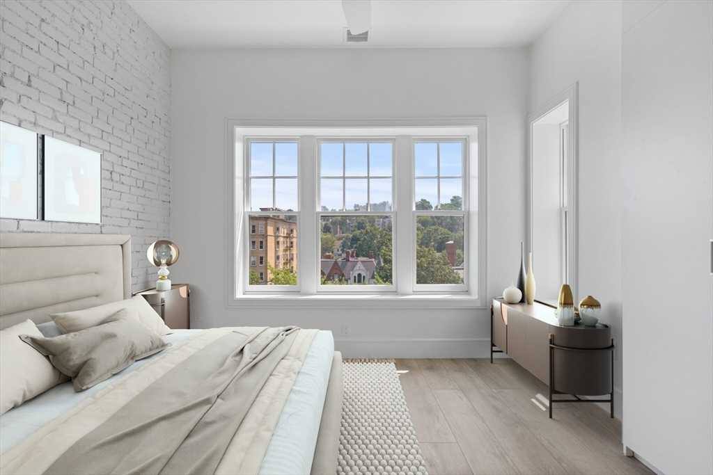 Apartment for rent at 1582 Beacon St, Brookline, MA 02446