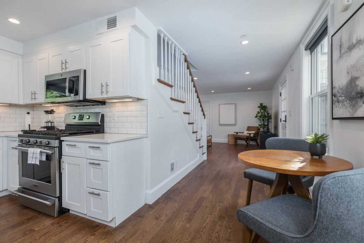Apartment for rent at 123 Centre St Fort Hill, Roxbury, MA 02119