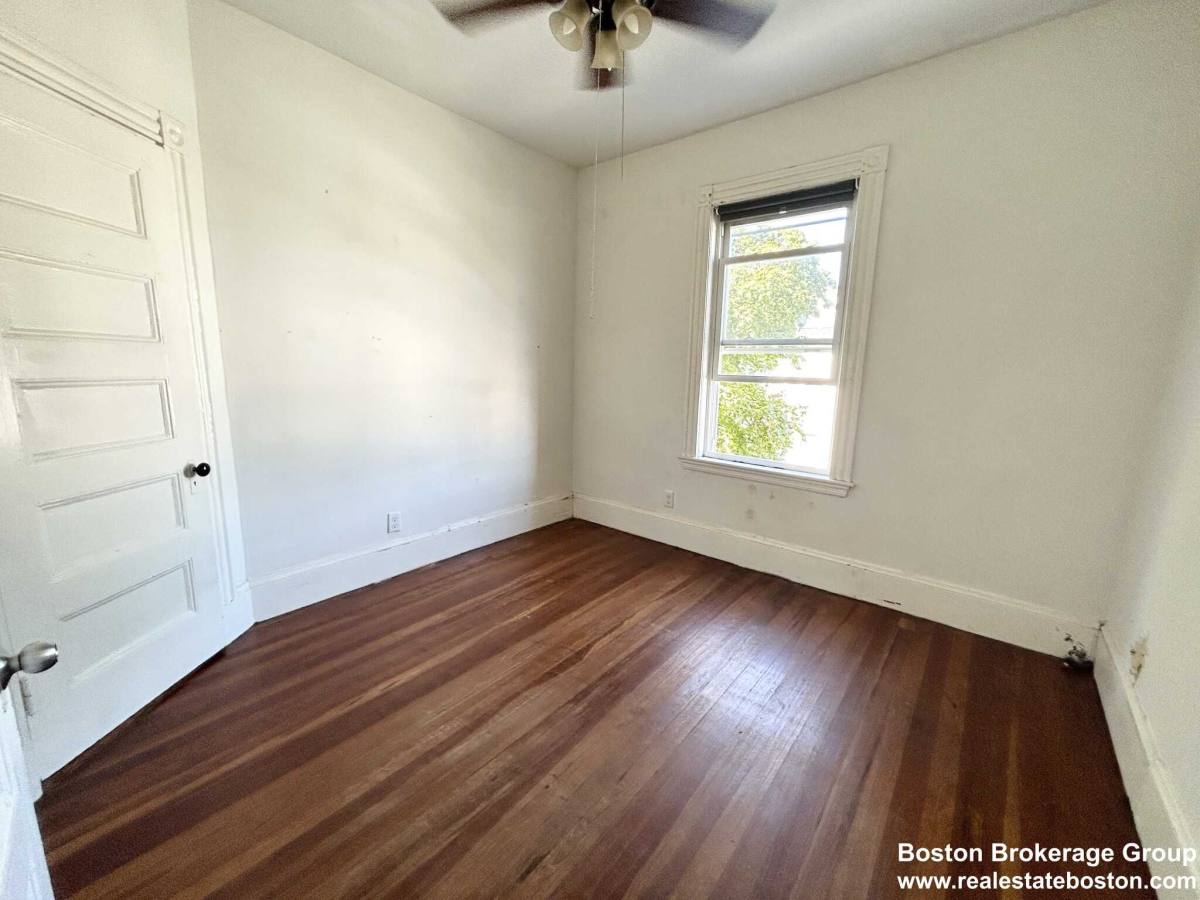Apartment for rent at 116 Hillside St, Roxbury Crossing, MA 02120