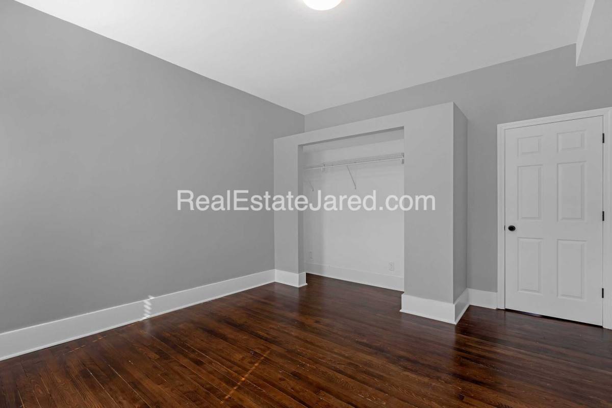 Apartment for rent at 33 Glenville Ave, Allston, MA 02134