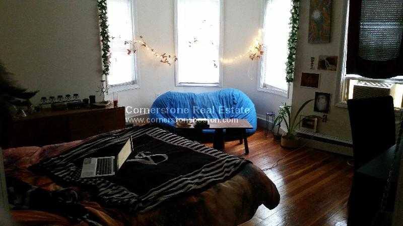 Apartment for rent at 317 Centre St, Jamaica Plain, MA 02130