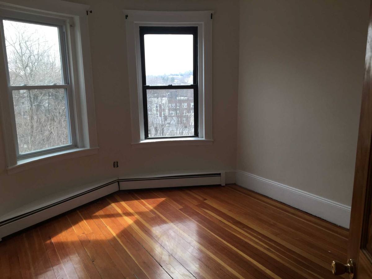 Apartment for rent at 1685 Commonwealth Ave, Brighton, MA 02135