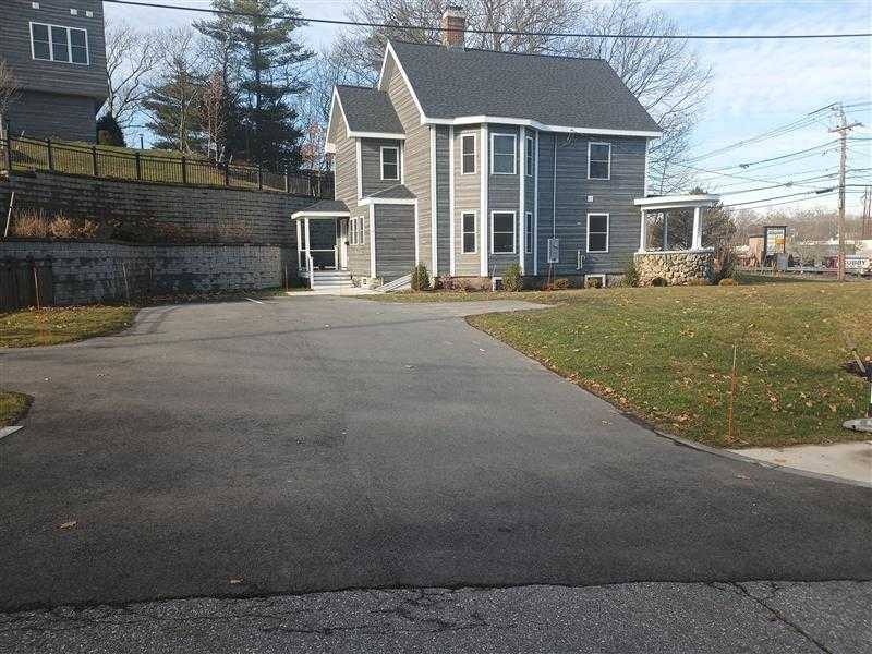 Apartment for rent at 419 Cambridge St, Winchester, MA 01890