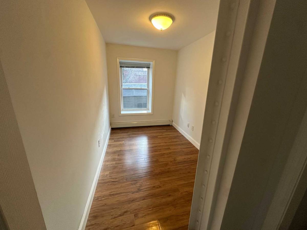 Apartment for rent at 31 Fleet St, Boston, MA 02113
