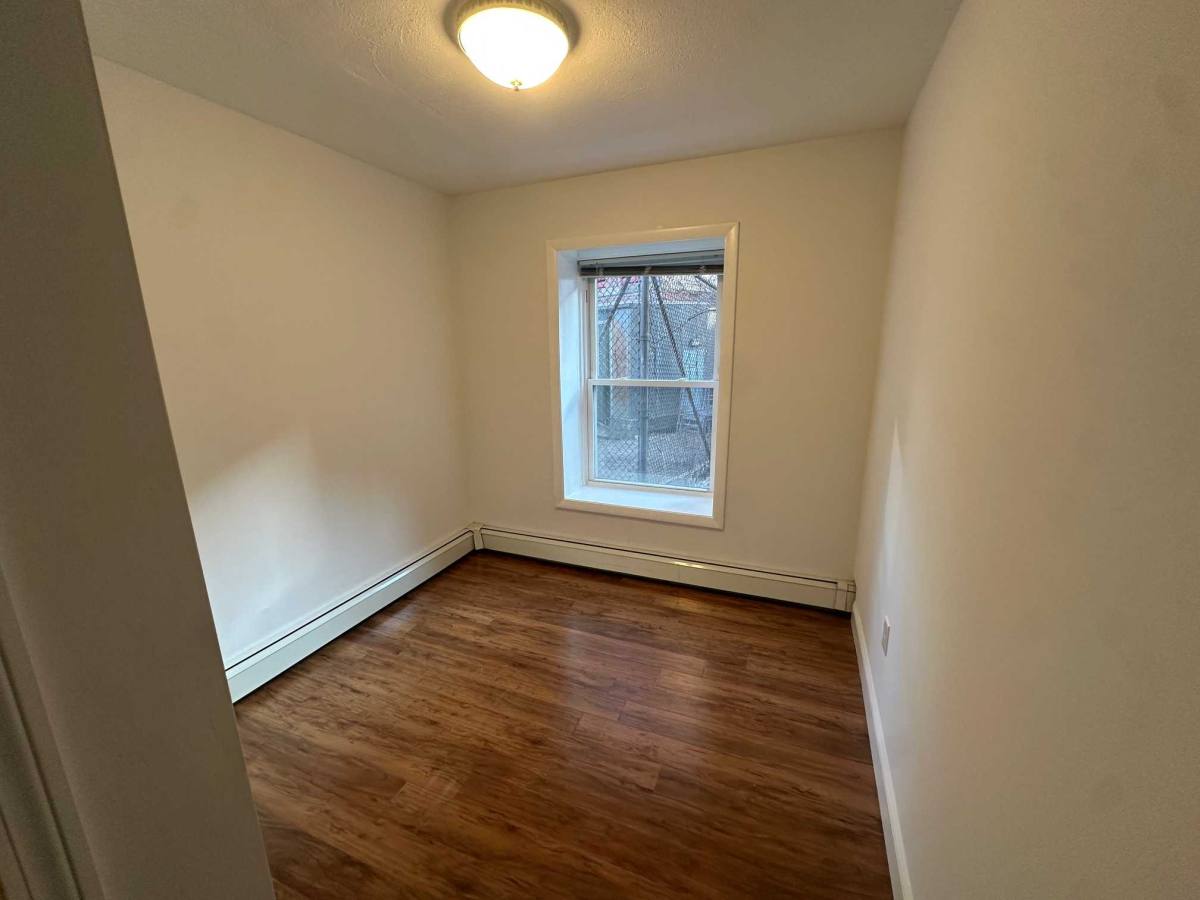 Apartment for rent at 31 Fleet St, Boston, MA 02113