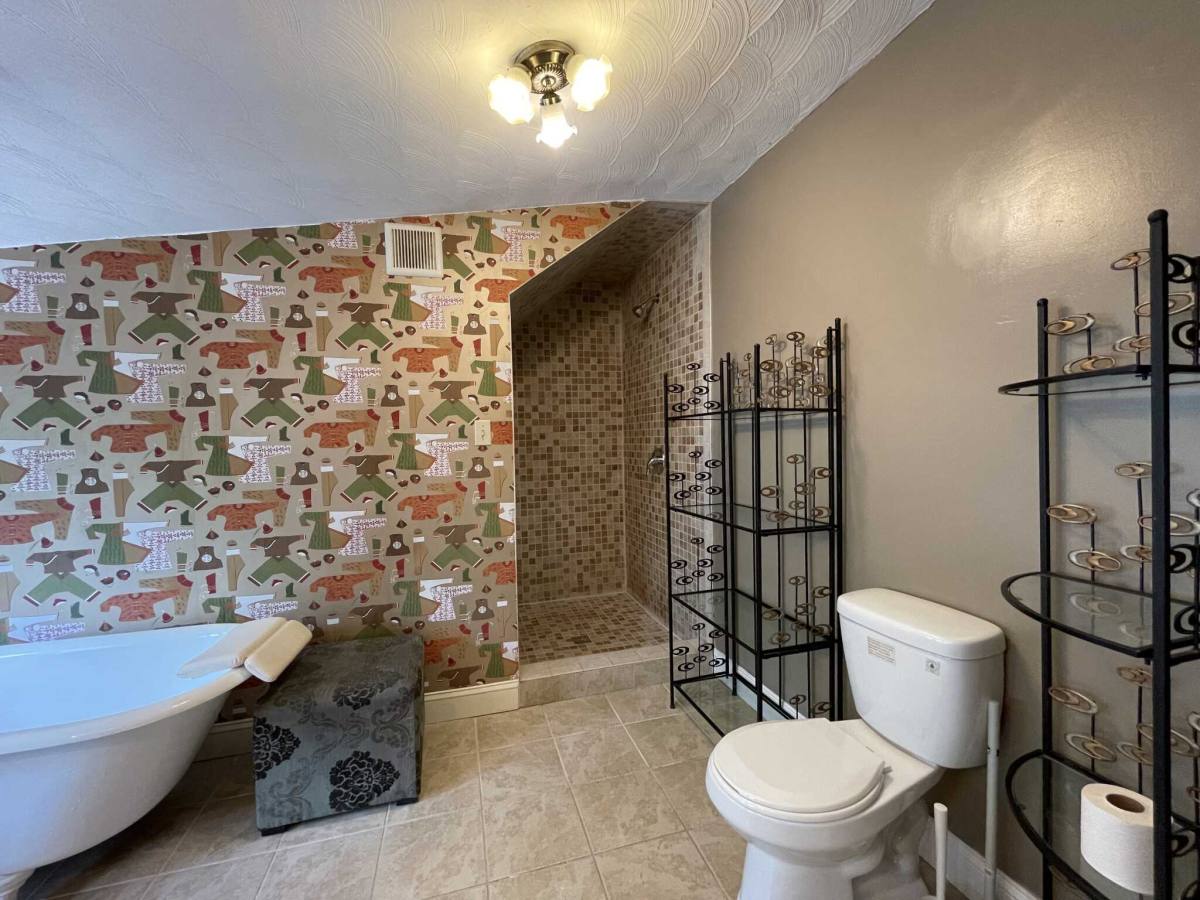 Apartment for rent at 143 Bellevue St, West Roxbury, MA 02132