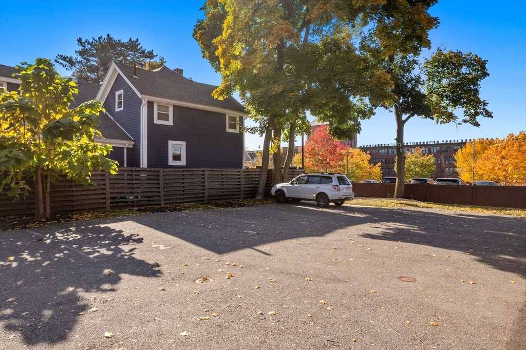 Apartment for rent at 28 Ash Waltham, Waltham, MA 02453