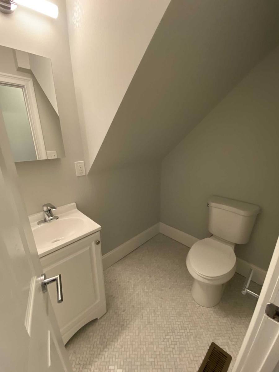 Apartment for rent at 8 Hamilton Rd, Somerville, MA 02144