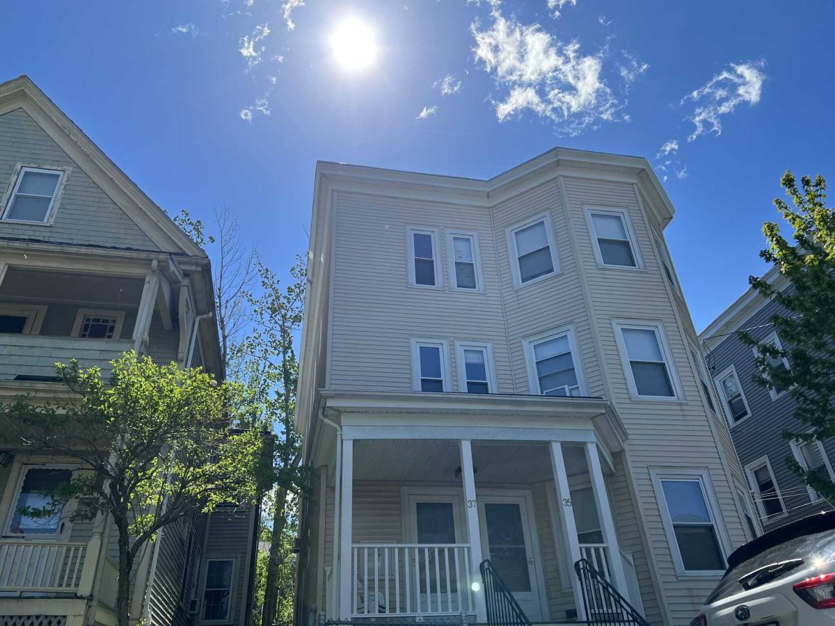 Apartment for rent at 41 Hancock St, Somerville, MA 02144