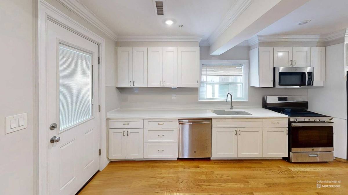 Apartment for rent at 66 Gordon St, Brighton, MA 02135