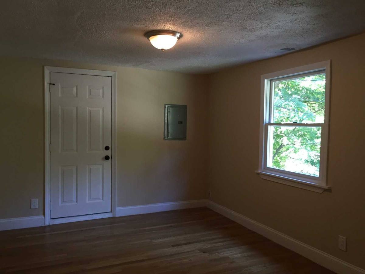 Apartment for rent at 35 Pine St, Dedham, MA 02026