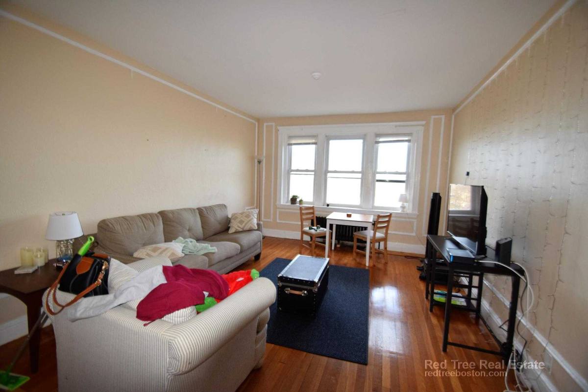 Apartment for rent at 2005 Commonwealth Ave, Brighton, MA 02135