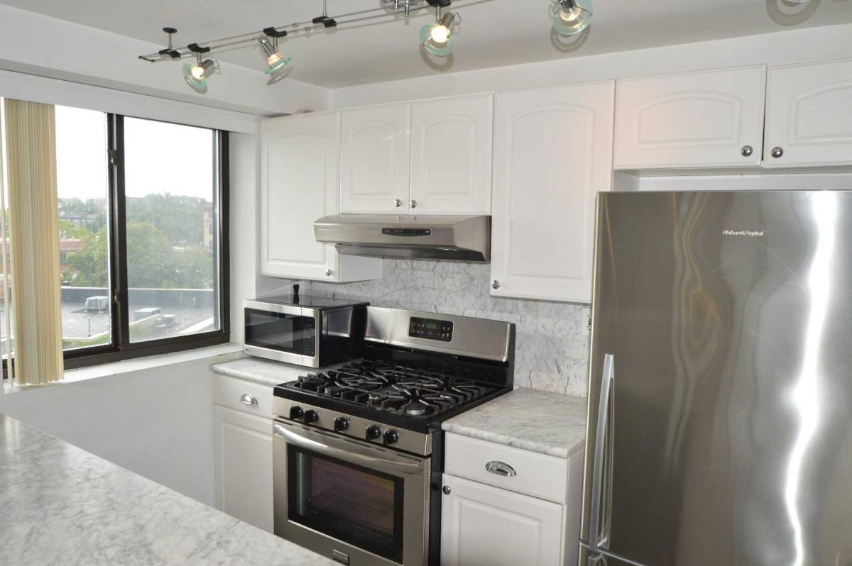 Apartment for rent at 18 N Beacon St, Allston, MA 02134