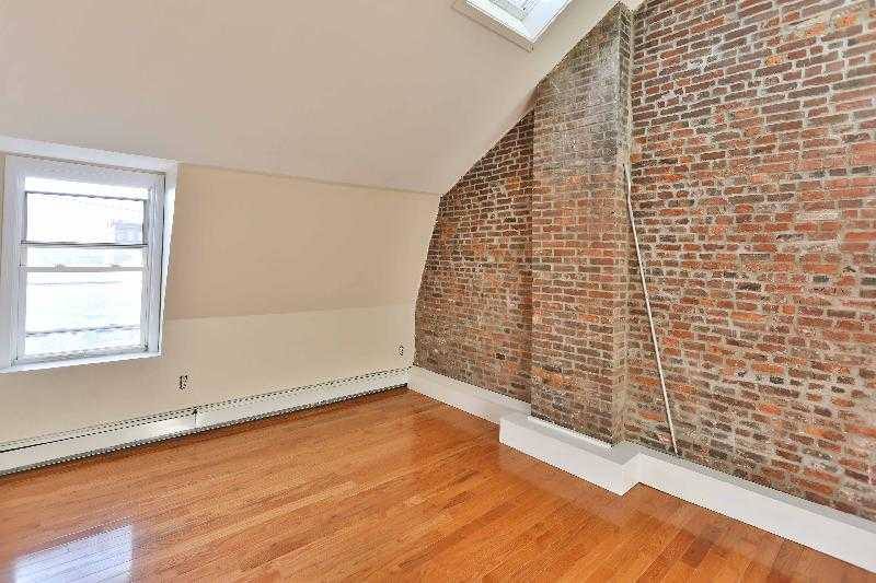 Apartment for rent at 85 Bremen St, East Boston, MA 02128