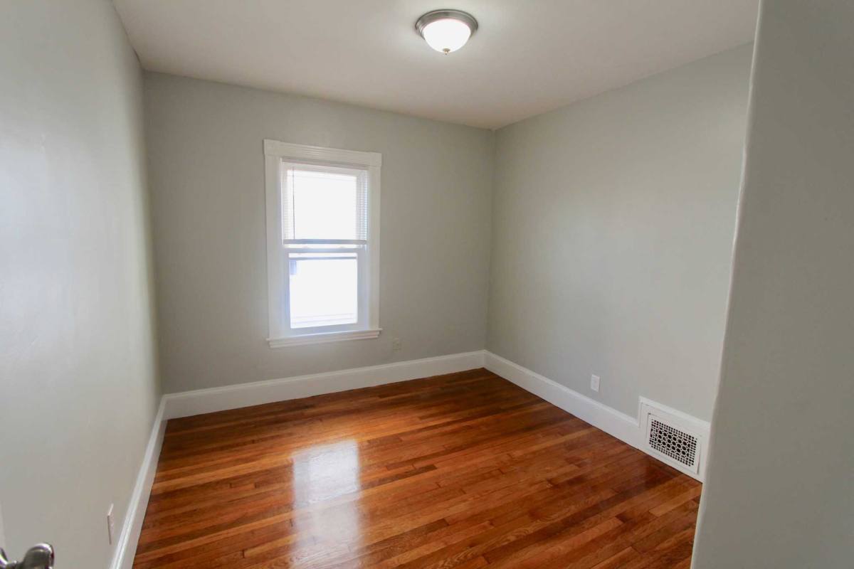 Apartment for rent at 38 Russell St, Malden, MA 02148