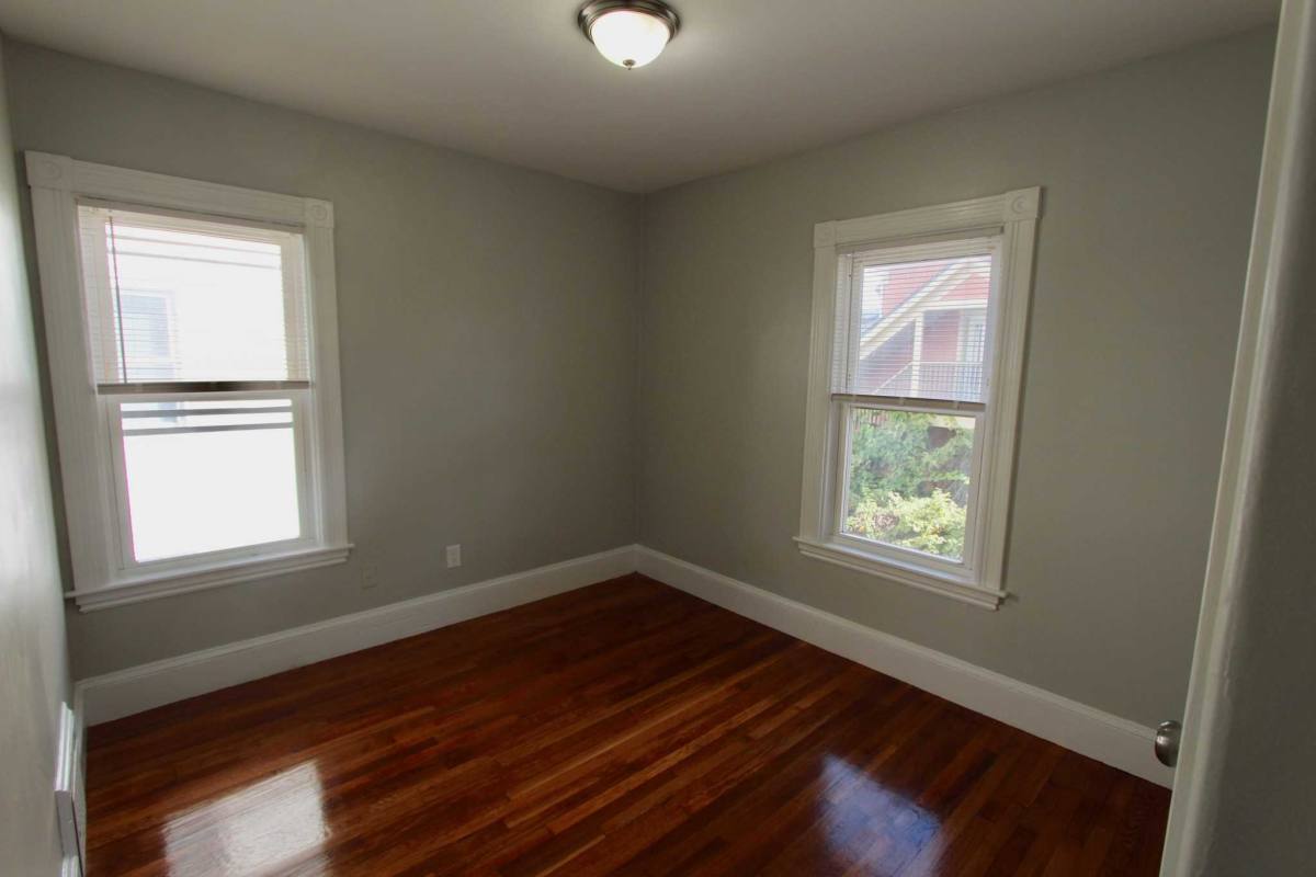 Apartment for rent at 38 Russell St, Malden, MA 02148
