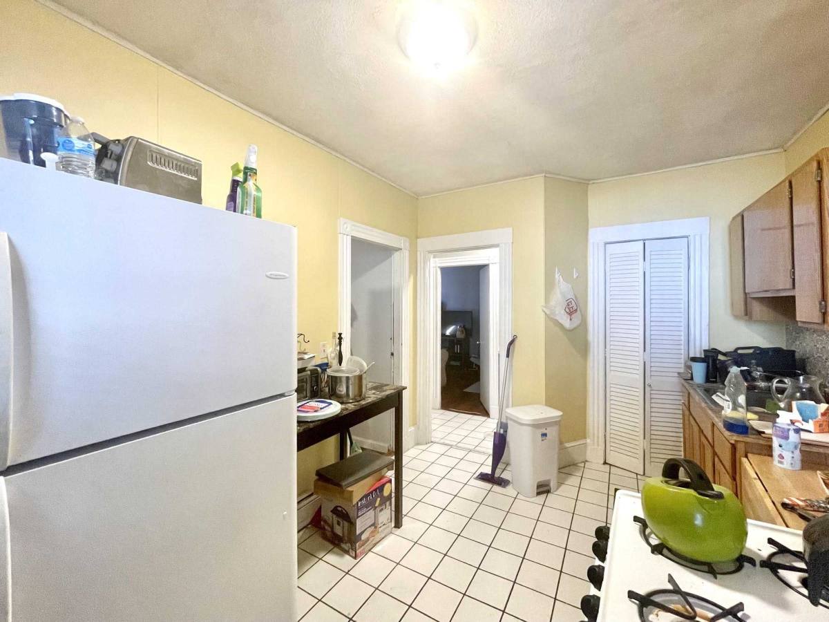 Apartment for rent at 16 Perry St, Brookline, MA 02445
