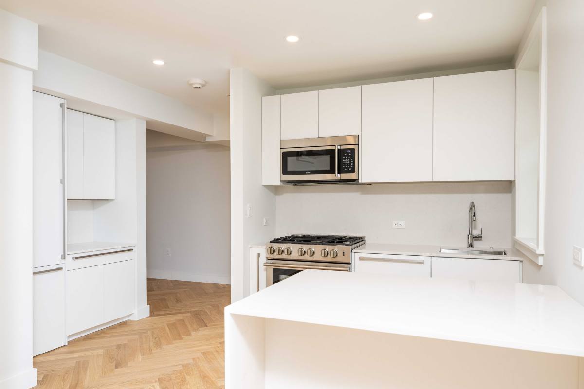 Apartment for rent at 19 Forest St, Cambridge, MA 02140