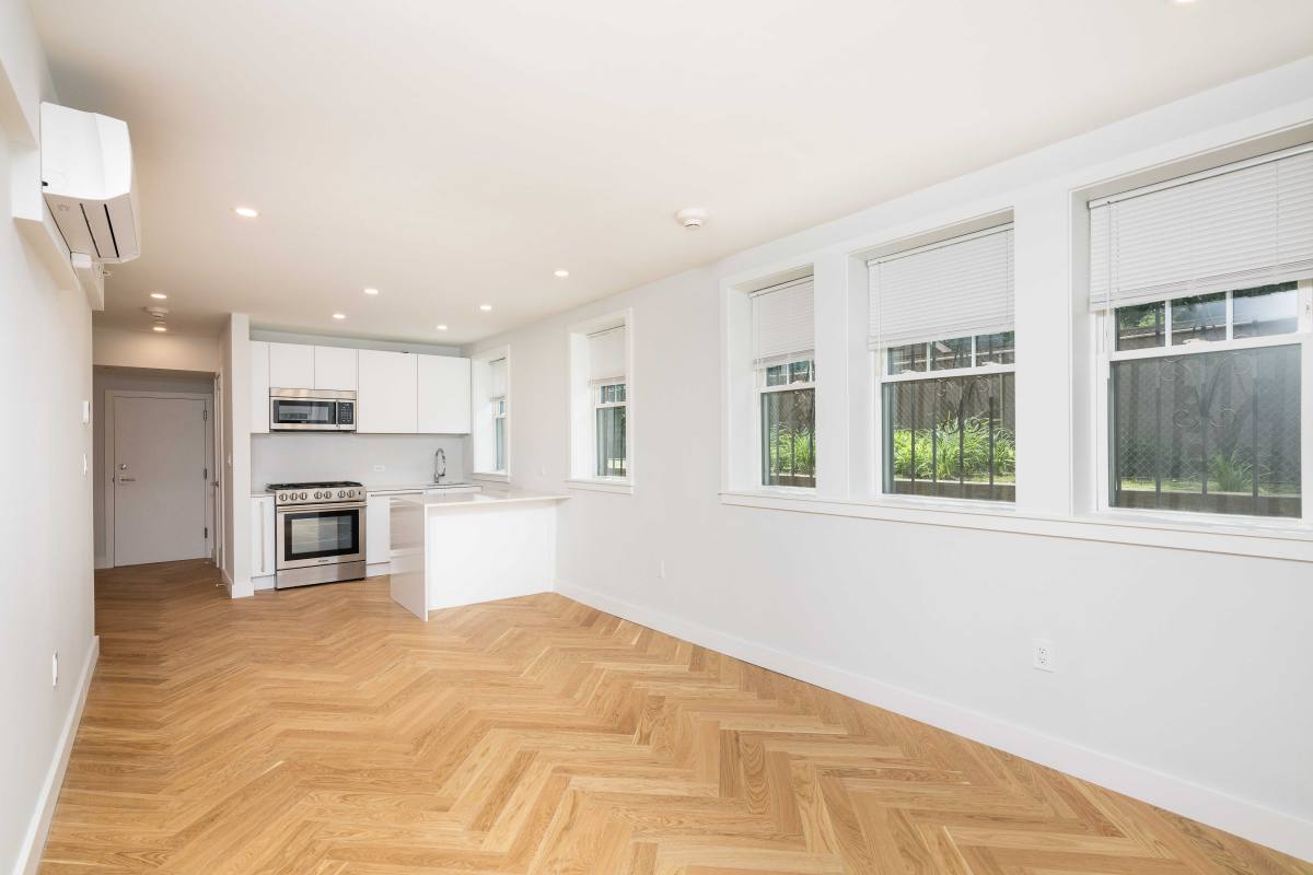 Apartment for rent at 19 Forest St, Cambridge, MA 02140