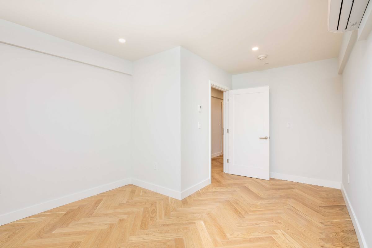 Apartment for rent at 19 Forest St, Cambridge, MA 02140