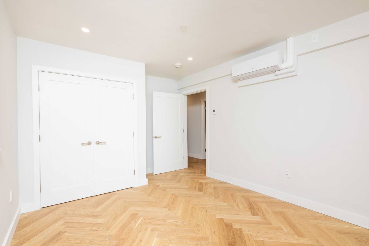 Apartment for rent at 19 Forest St, Cambridge, MA 02140
