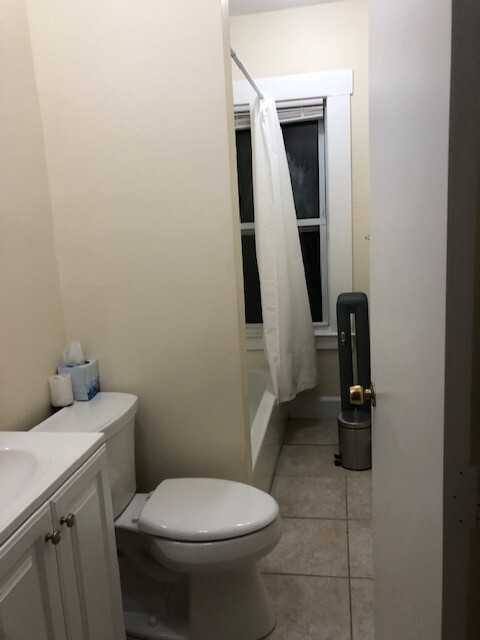 Apartment for rent at 31 Forest St, Somerville, MA 02143
