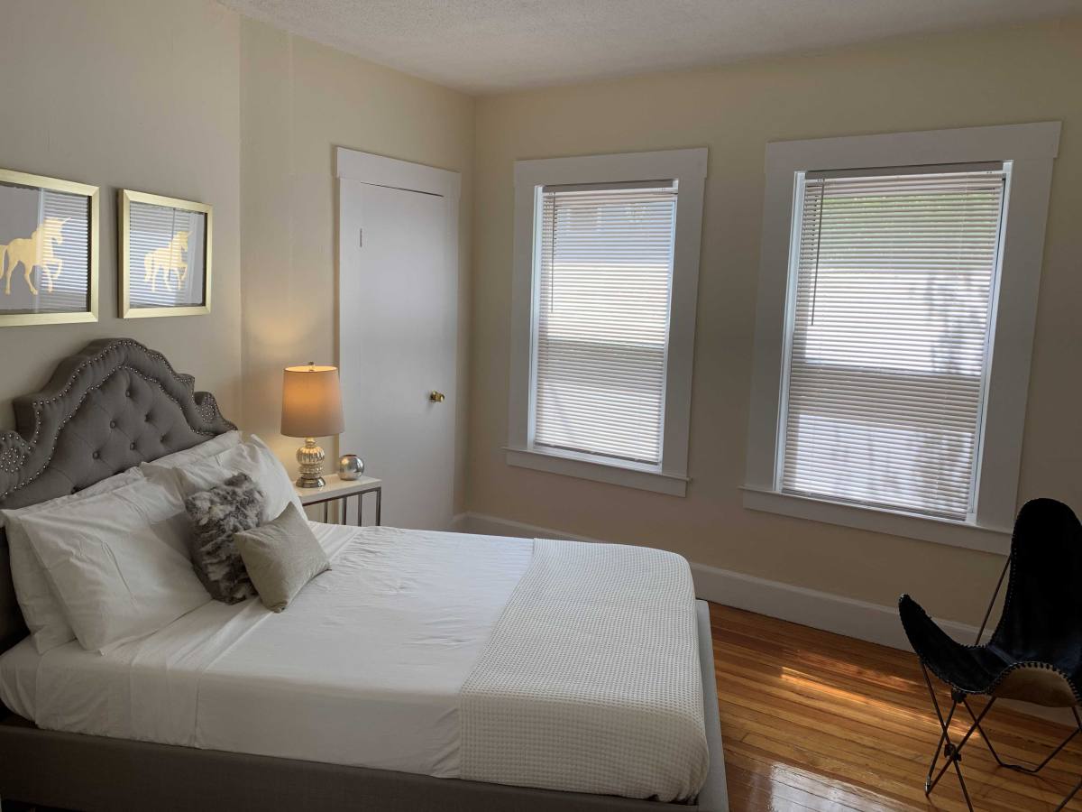 Apartment for rent at 31 Forest St, Somerville, MA 02143