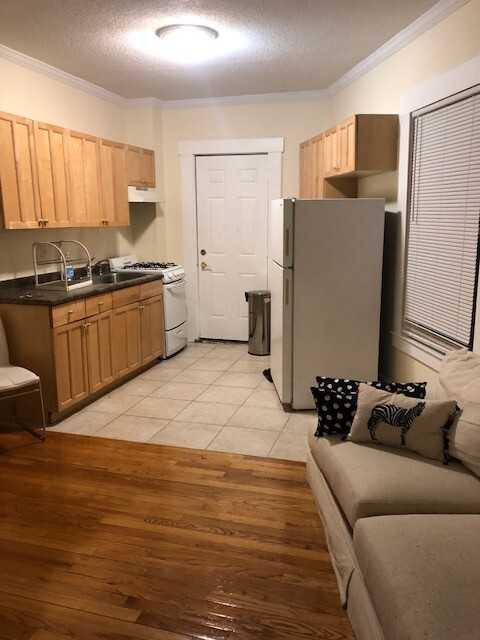 Apartment for rent at 31 Forest St, Somerville, MA 02143