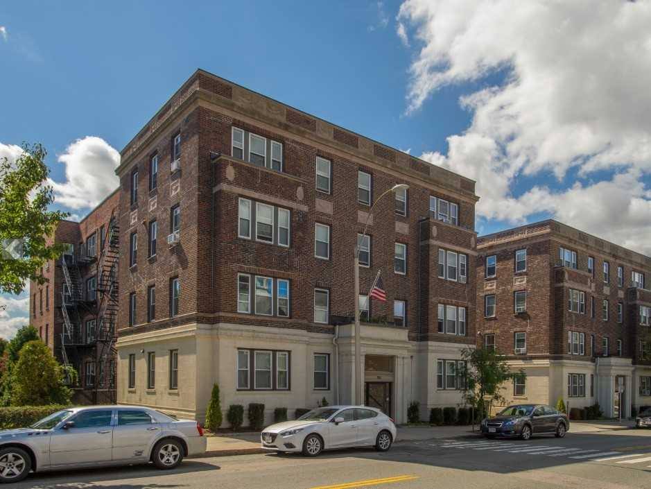 Apartment for rent at 140 Highland Ave, Somerville, MA 02143
