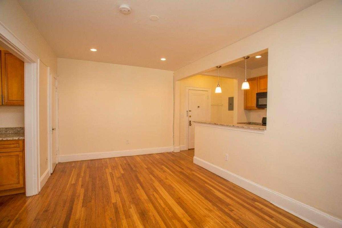 Apartment for rent at 142 Highland Ave, Somerville, MA 02143