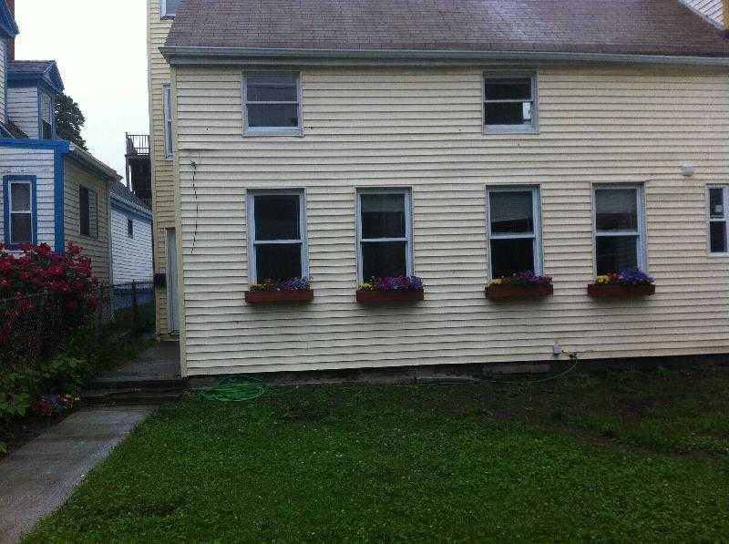 Apartment for rent at 29 Mount Vernon St, Somerville, MA 02145