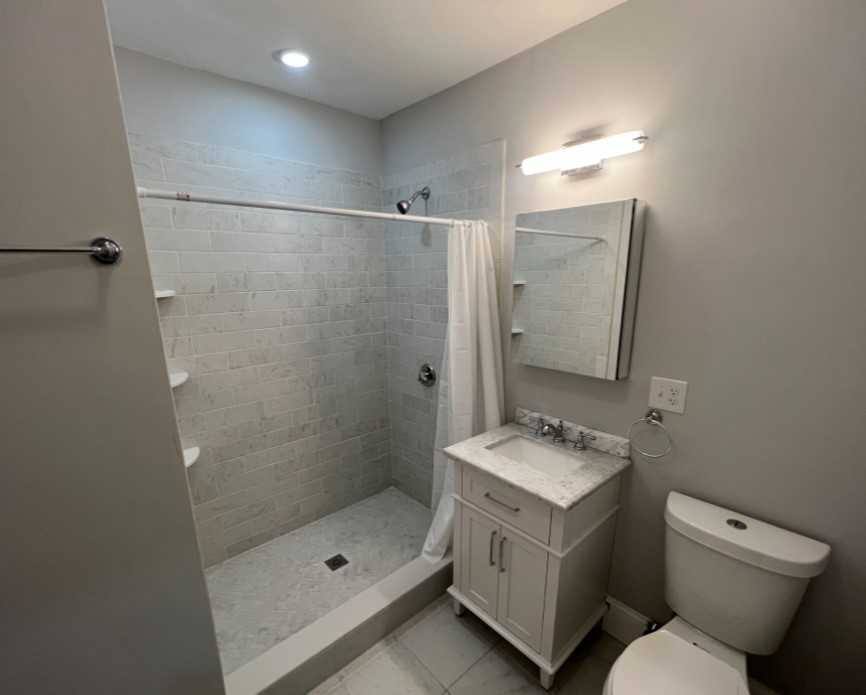 Apartment for rent at 376 Oxford St, Somerville, MA 02143