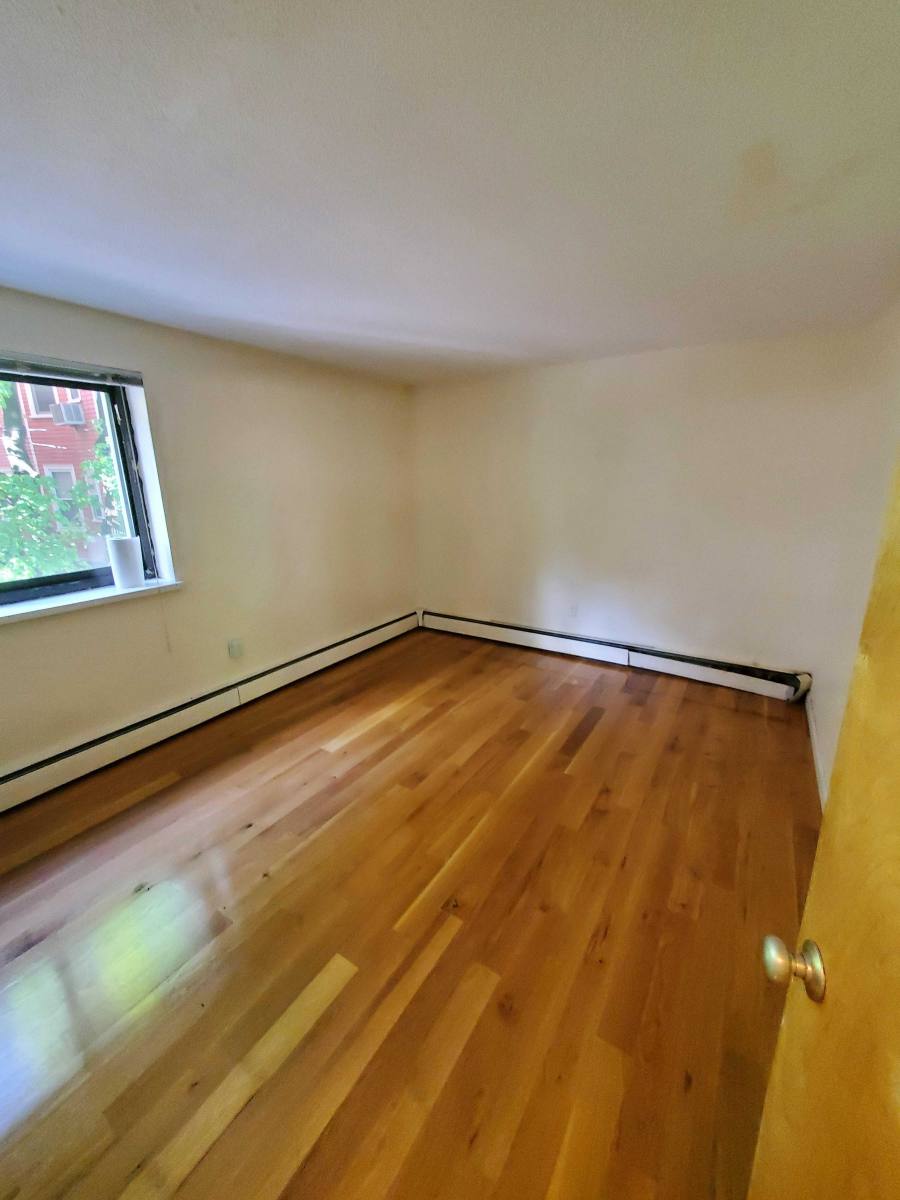 Apartment for rent at 79 Trowbridge St, Cambridge, MA 02138