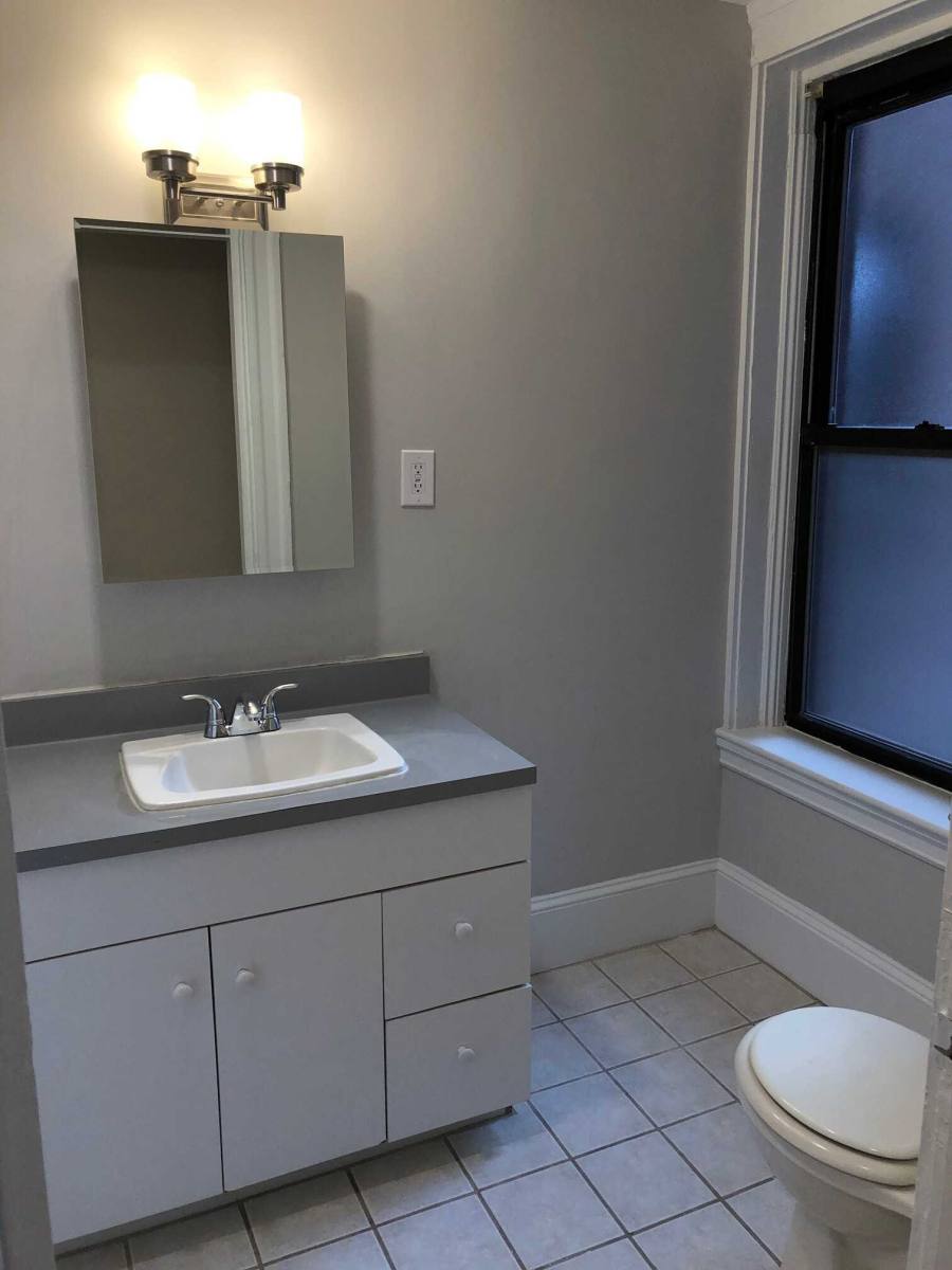 Apartment for rent at 15 Upland Rd, Cambridge, MA 02140