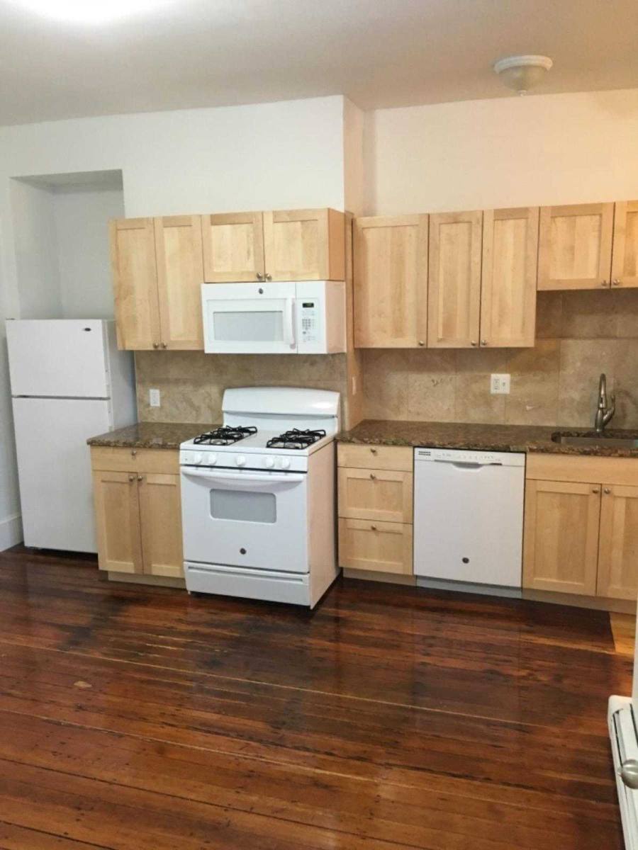Apartment for rent at 259 Windsor St, Cambridge, MA 02139