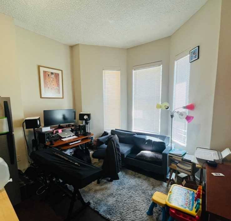 Apartment for rent at 2993 Washington St, Roxbury, MA 02119