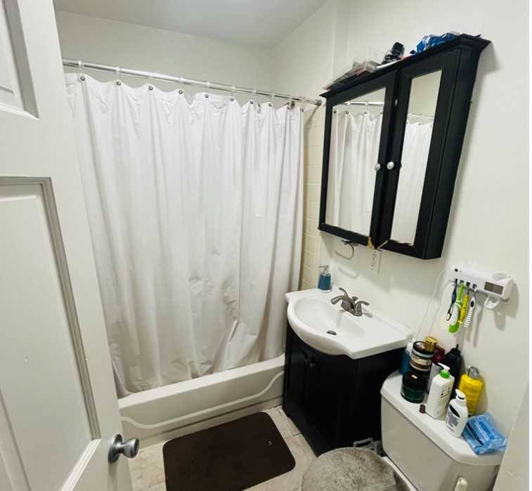 Apartment for rent at 2993 Washington St, Roxbury, MA 02119
