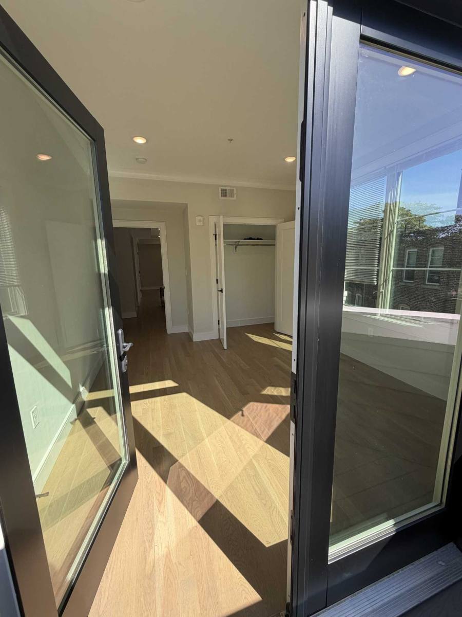 Apartment for rent at 109 Warren St, Brighton, MA 02135