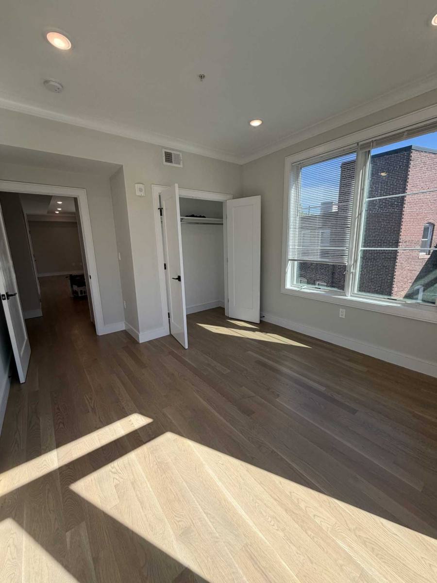 Apartment for rent at 109 Warren St, Brighton, MA 02135