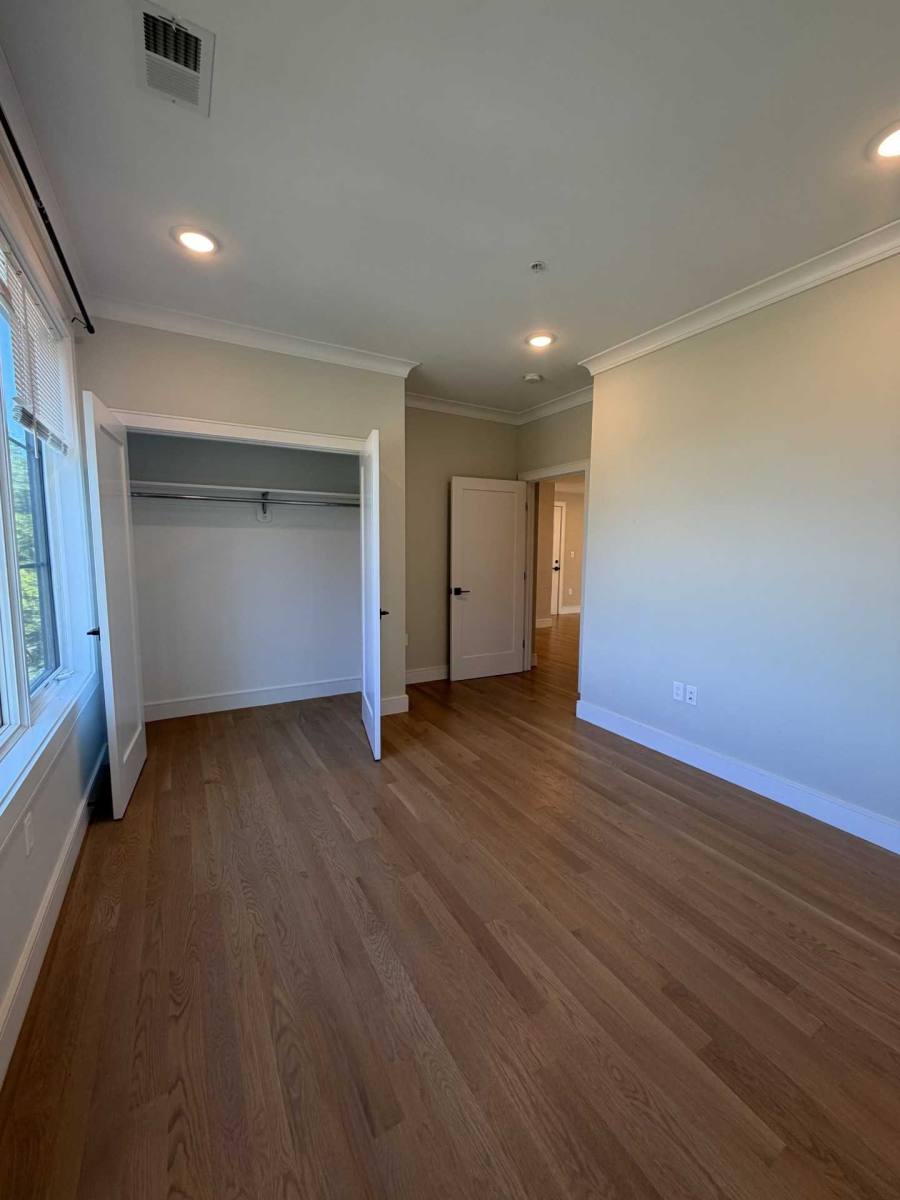 Apartment for rent at 109 Warren St, Brighton, MA 02135