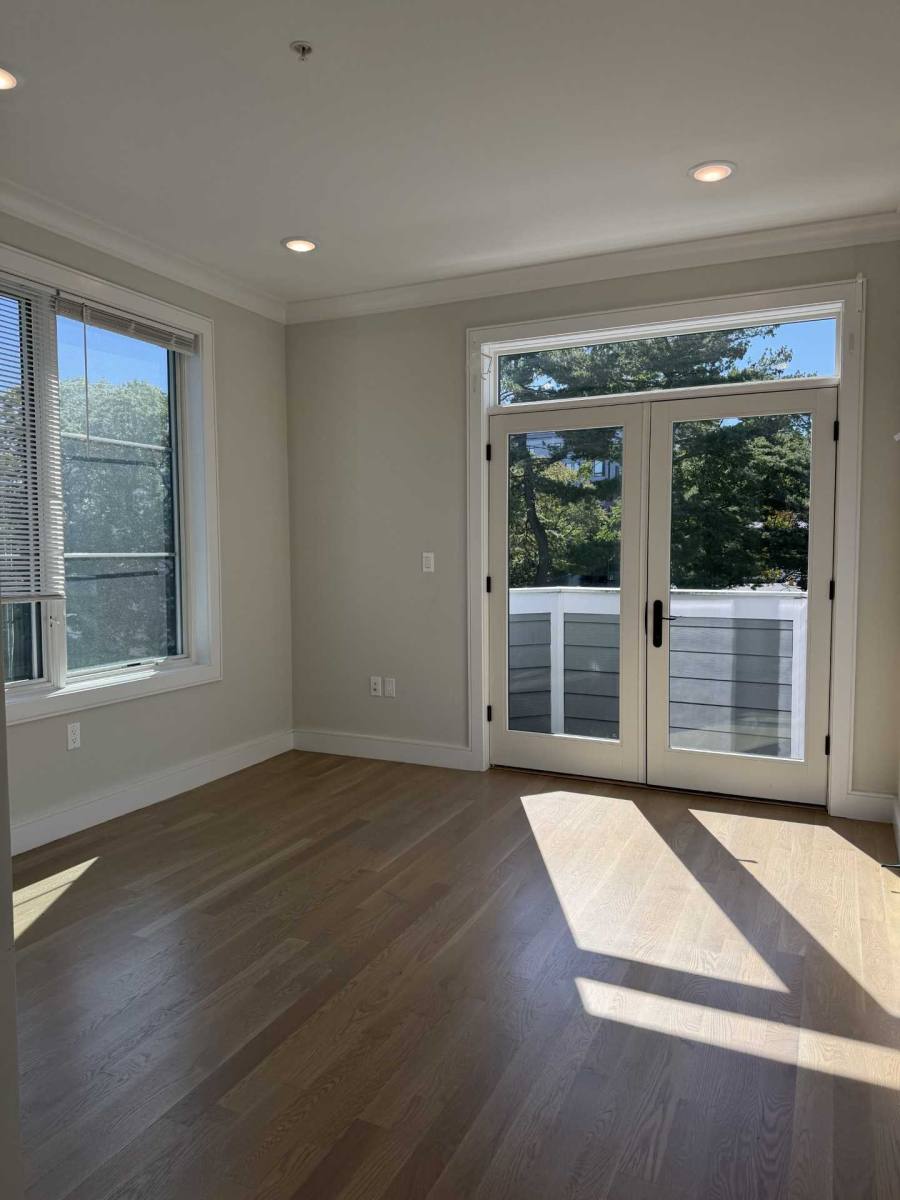 Apartment for rent at 109 Warren St, Brighton, MA 02135