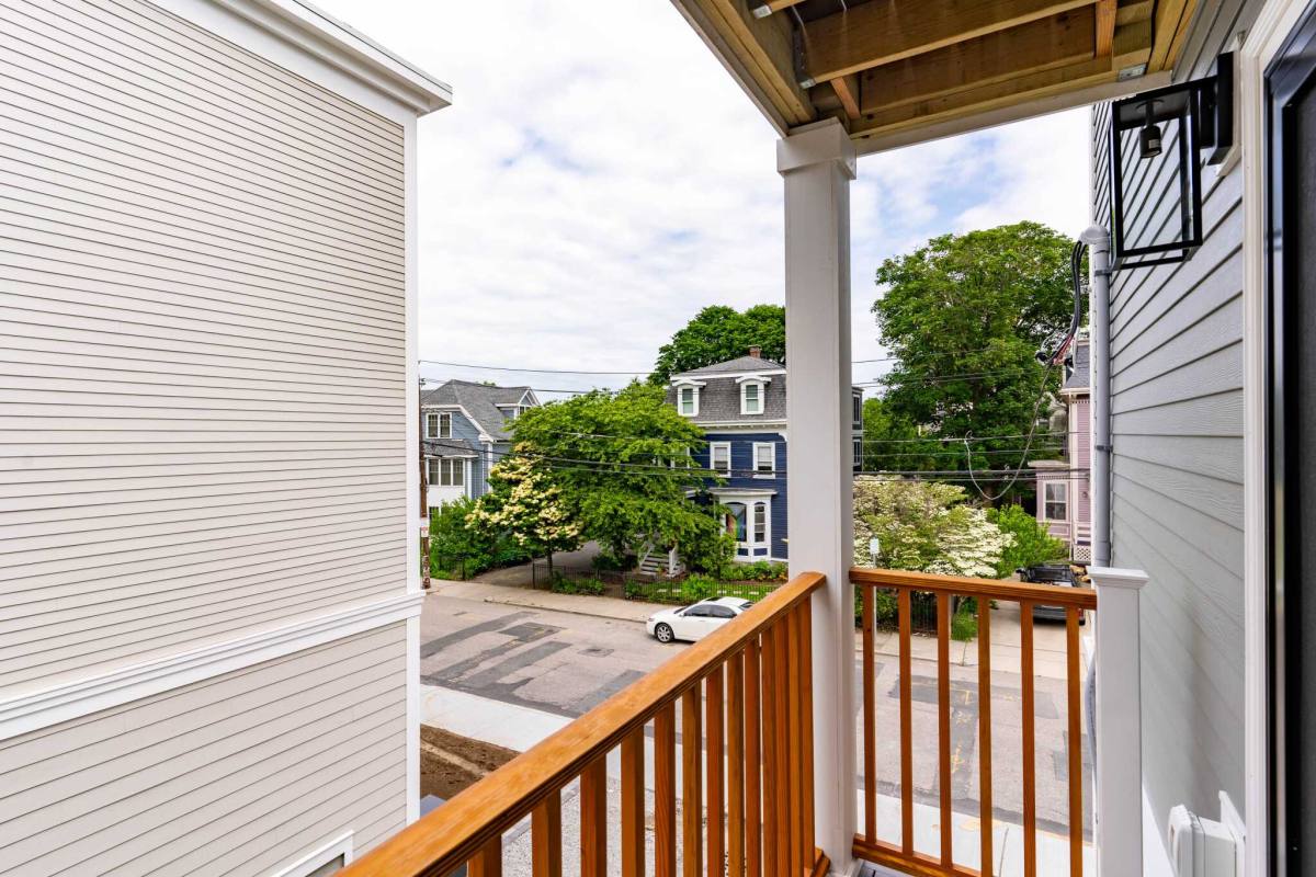 Apartment for rent at 289 Lamartine St, Jamaica Plain, MA 02130