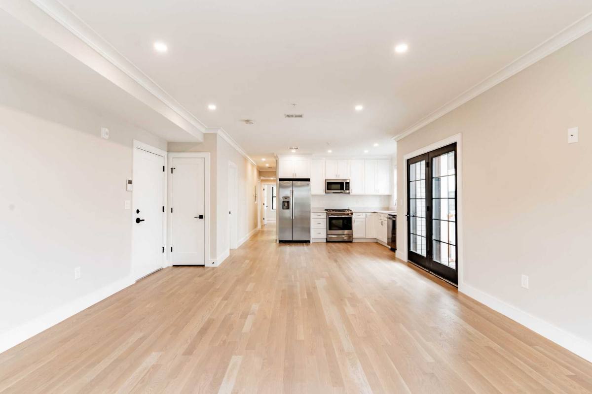 Apartment for rent at 289 Lamartine St, Jamaica Plain, MA 02130