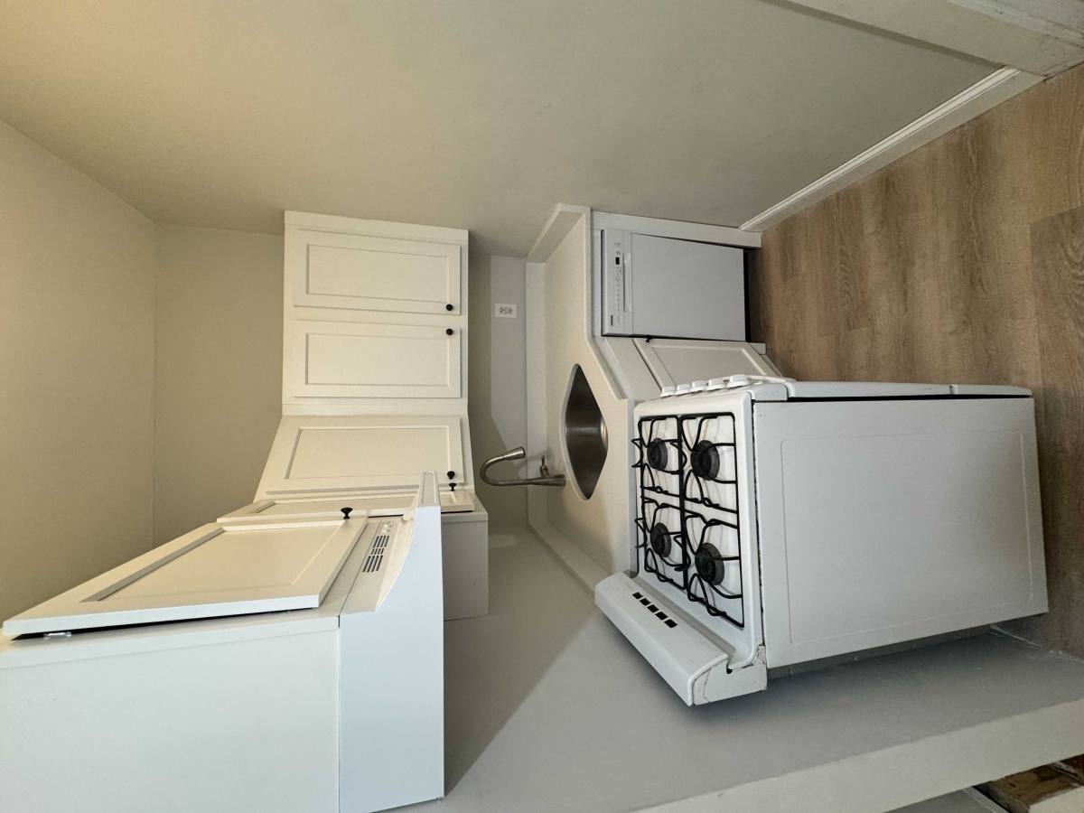 Apartment for rent at 41 Hemenway St, Boston, MA 02115