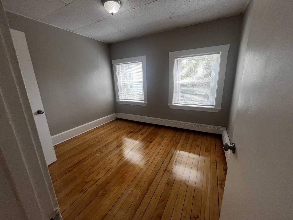 Apartment for rent at 274 Bowdoin St, Dorchester, MA 02122