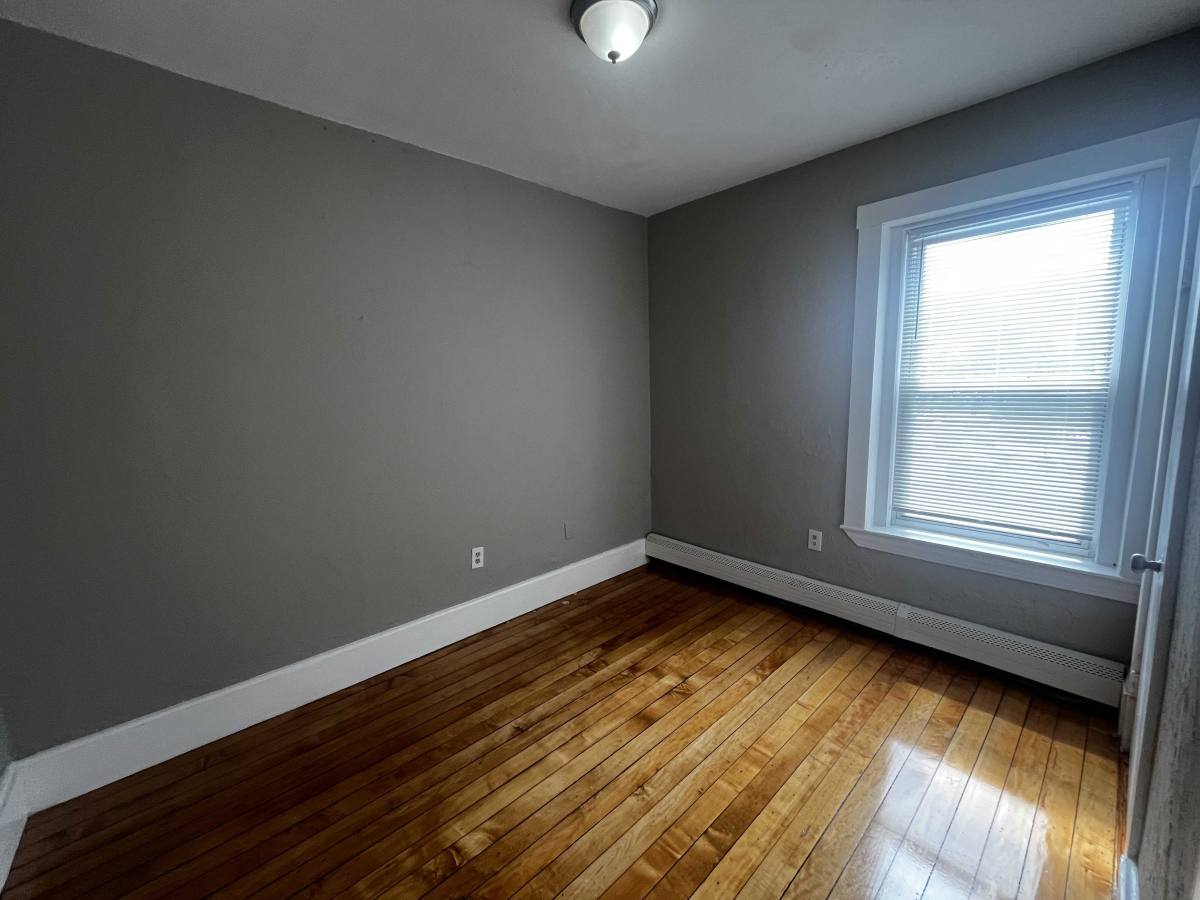 Apartment for rent at 274 Bowdoin St, Dorchester, MA 02122
