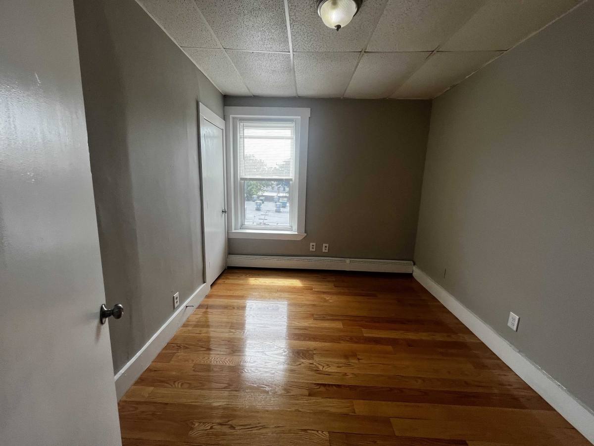Apartment for rent at 274 Bowdoin St, Dorchester, MA 02122