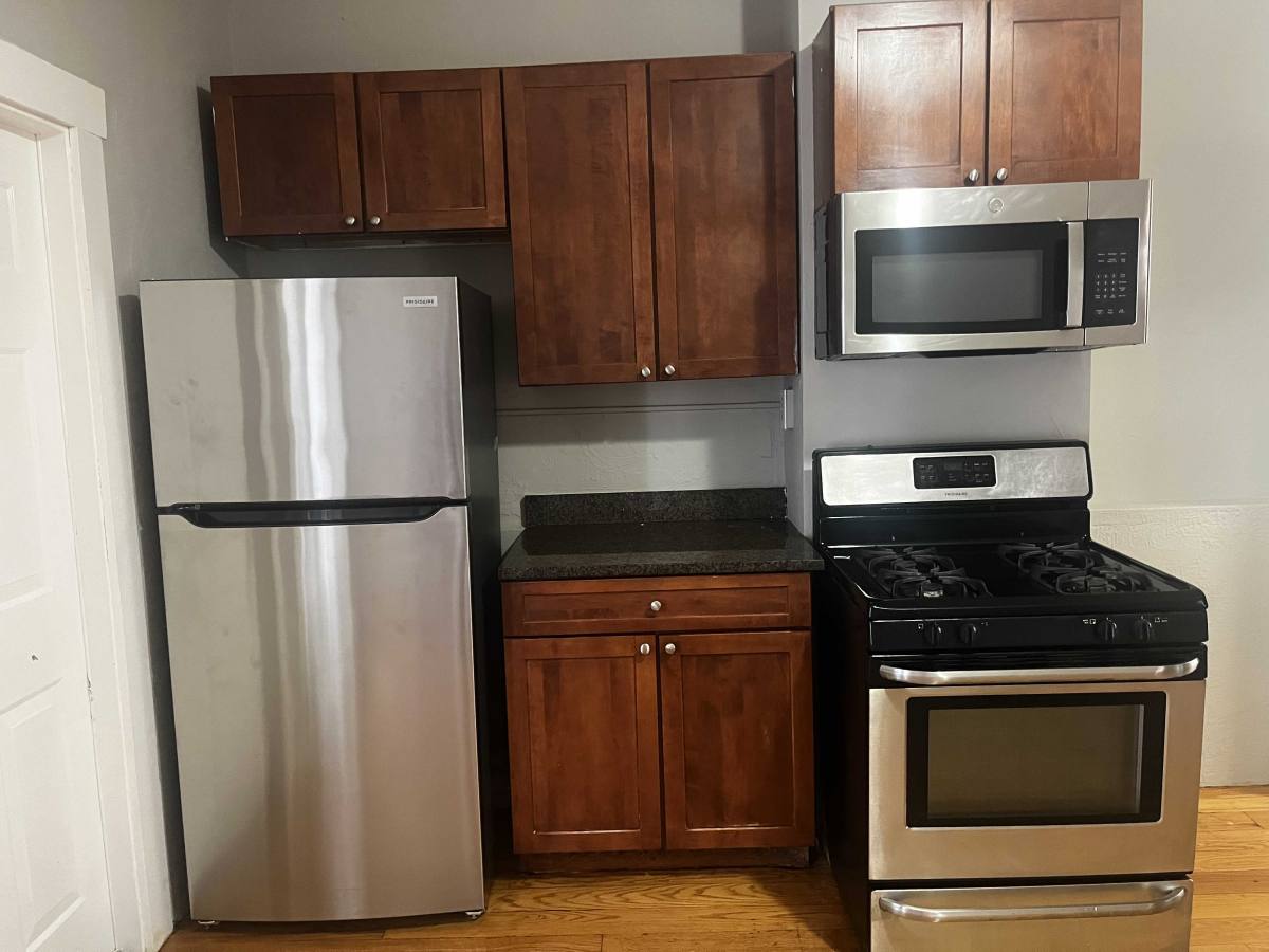 Apartment for rent at 274 Bowdoin St, Dorchester, MA 02122